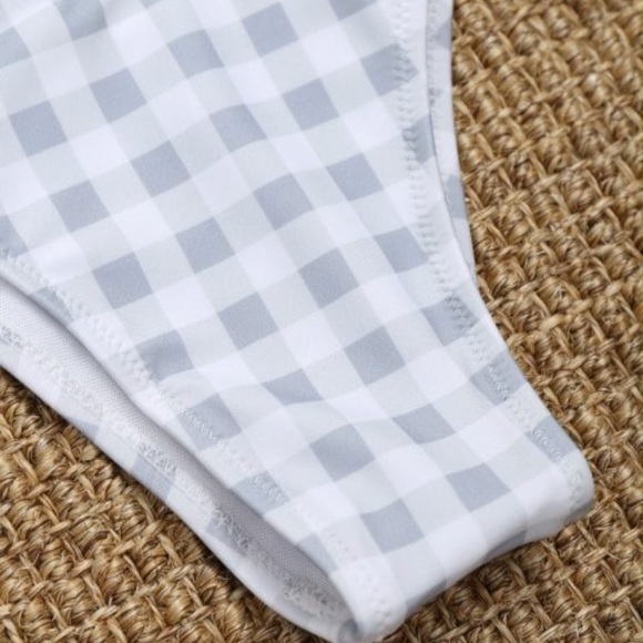 ❌ Gingham Cheeky Print Bikini - Picture 4 of 7